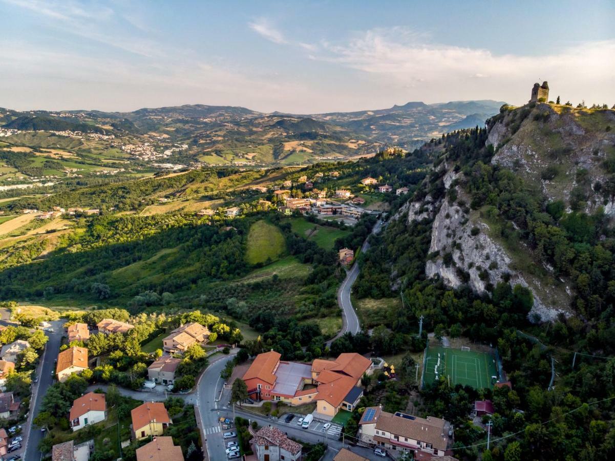 La Locanda Del Povero Diavolo Panzió Torriana Kültér fotó