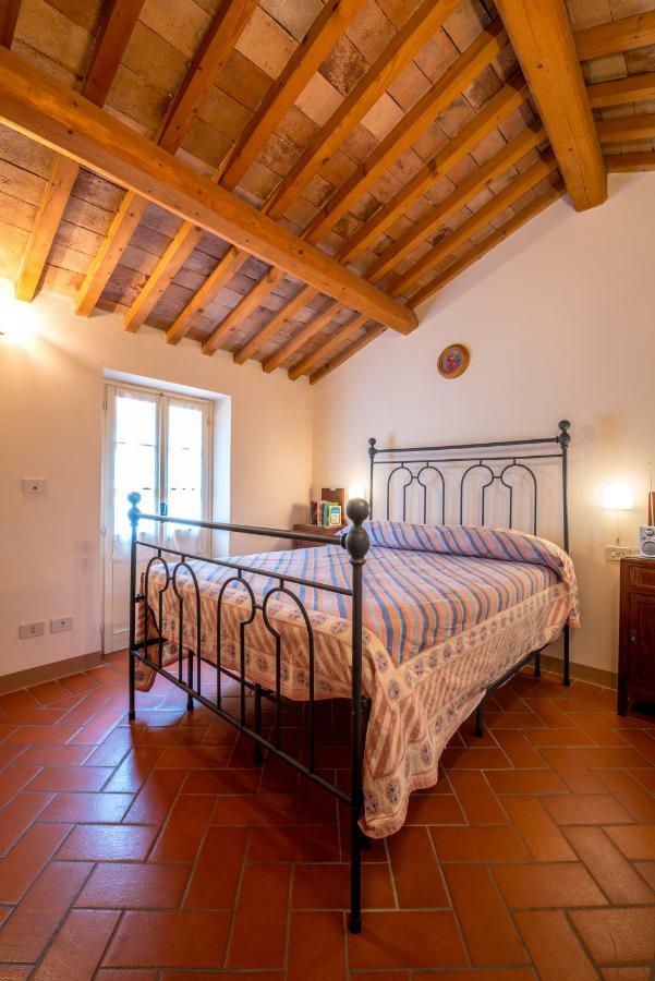 La Locanda Del Povero Diavolo Torriana Kültér fotó